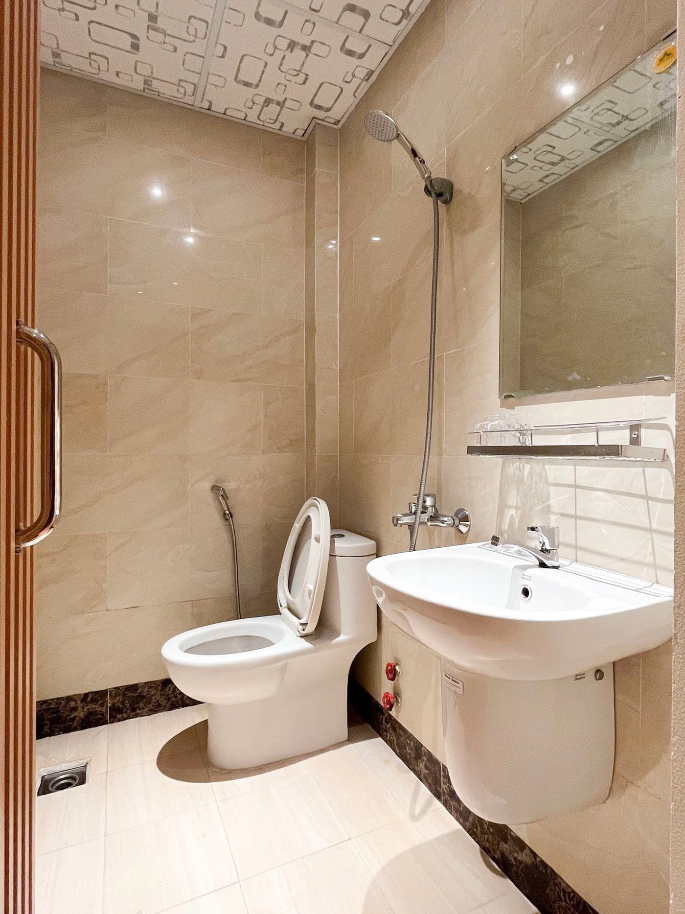 Căn 76.P04 tại Paar 76 Đường C18 (8/12)